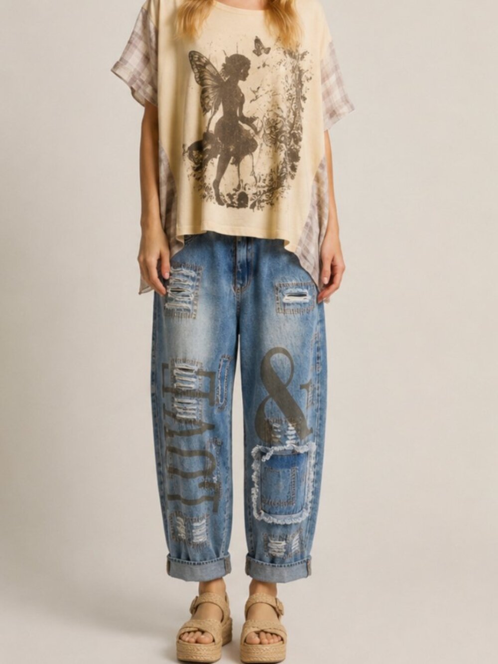 PAPER LACE LOVE DISTRESSED JEANS NWT